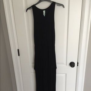 Black Maxi